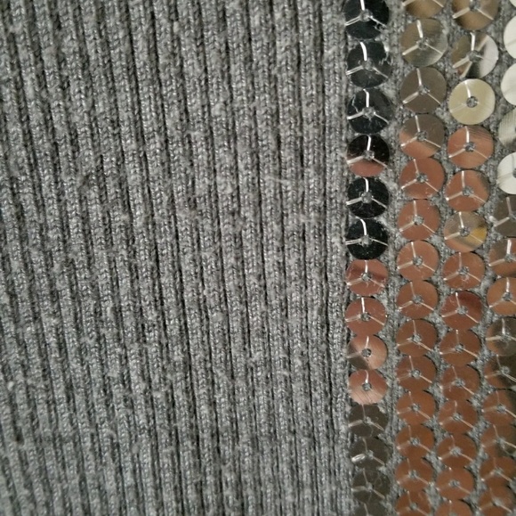 T-back sequence Tank - Picture 2 of 3